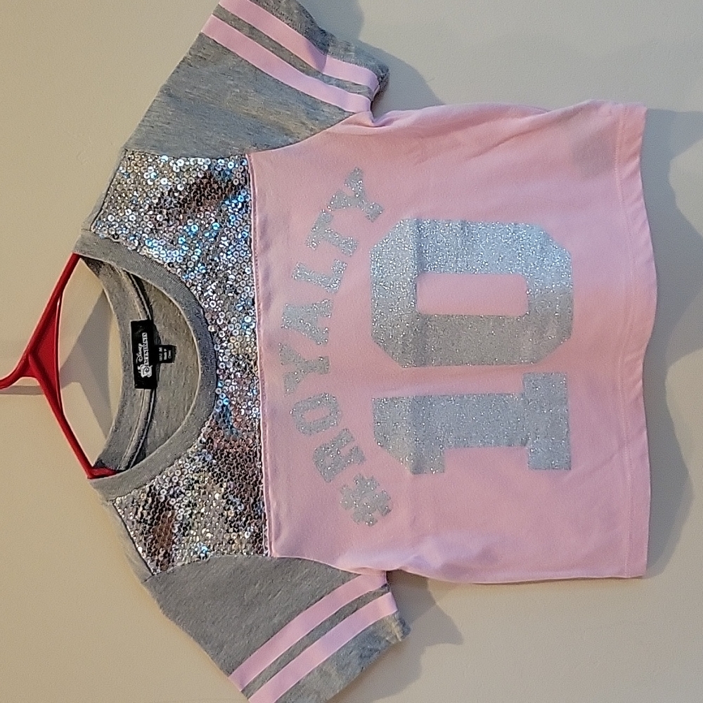 Disney descendants jersey Medium